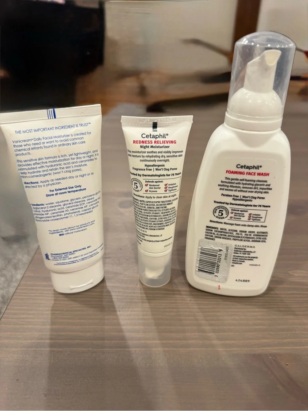 Trio of AM/PM Moisturizer and daily face wash for sensitive red skin